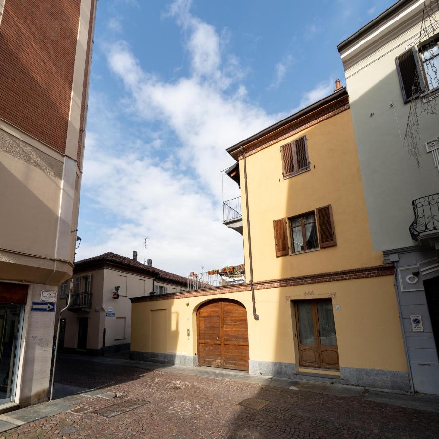 Casa Da Anna, Centro Storico Alloggio Di Design, Con Parcheggio Alba  Bagian luar foto